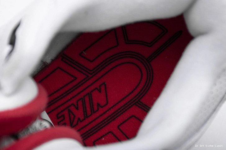 Throw White Line 3 Cement  Free 923096-101 Jordan Retro 0122